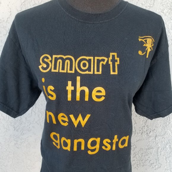 Black tshirt - Picture 1 of 4